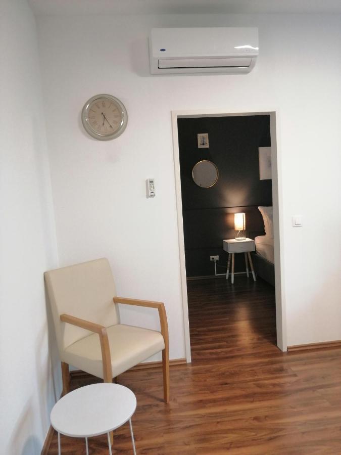 Simtown Suite Apartments Vienna Exterior photo